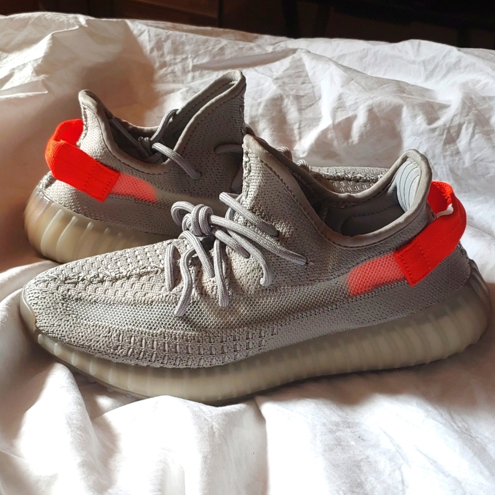 Yeezy Boost 350 V2 'Tail Light'